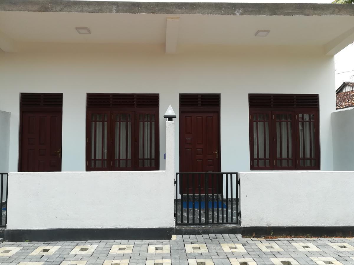 Sea Breeze Hotel Bentota Exterior foto