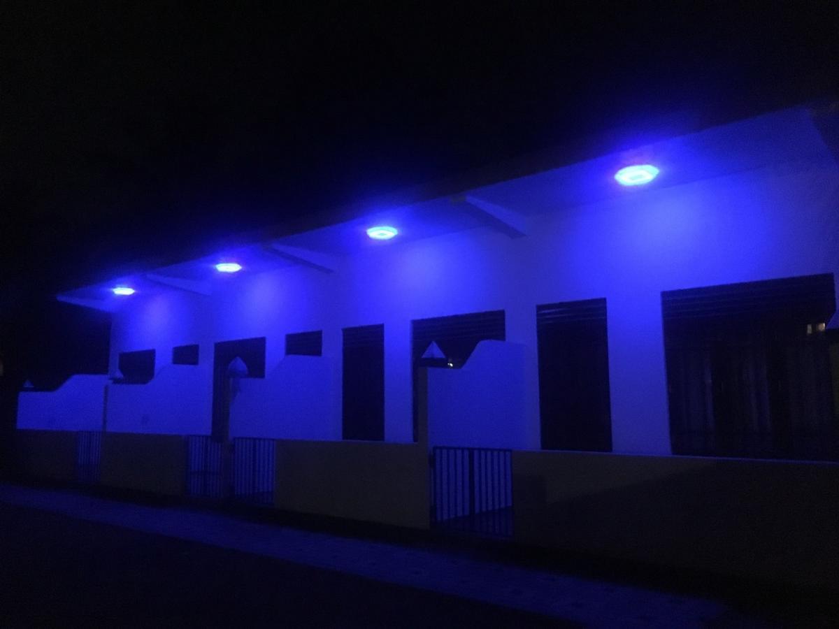 Sea Breeze Hotel Bentota Exterior foto